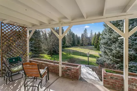 605 Melrose Ln, Shady Cove, OR 97539 photo 24