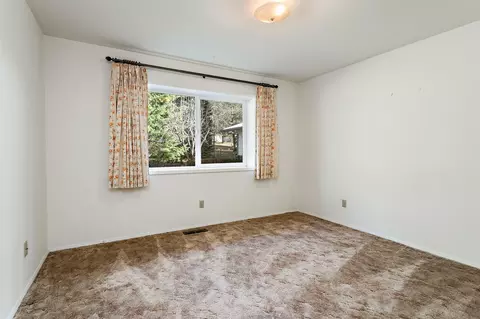 605 Melrose Ln, Shady Cove, OR 97539 photo 19