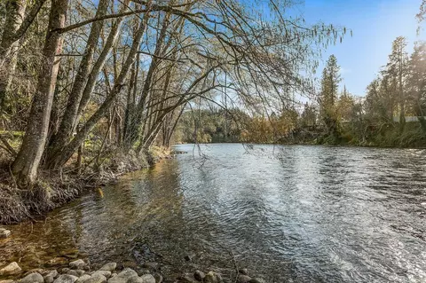 605 Melrose Ln, Shady Cove, OR 97539 photo 31