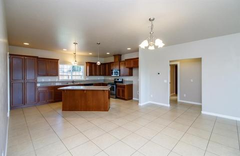 984 Win Way, Eagle Point, OR 97524 photo 11