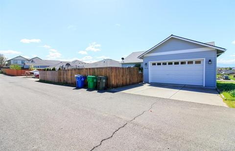 984 Win Way, Eagle Point, OR 97524 photo 32