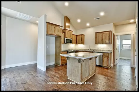3631 Hilsinger Rd, Phoenix, OR 97535 photo 3