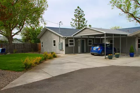 369 2nd St, Central Point, OR 97502 photo 24
