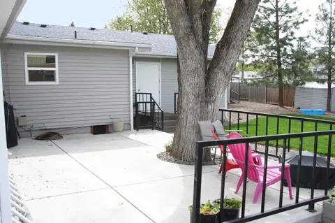 369 2nd St, Central Point, OR 97502 photo 23