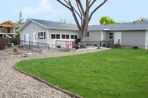 369 2nd St, Central Point, OR 97502 photo 22