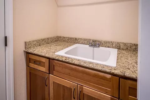 614 Barton Rd, Eagle Point, OR 97524 photo 26