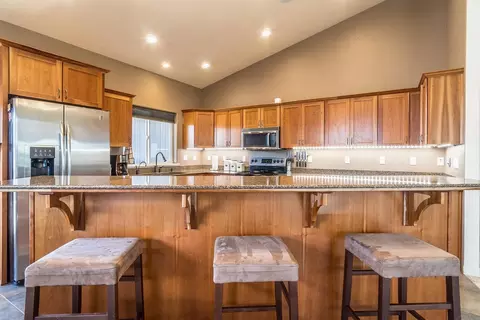 614 Barton Rd, Eagle Point, OR 97524 photo 12
