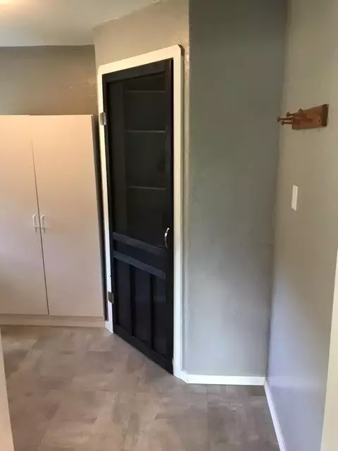 8465 E Antelope Rd, Eagle Point, OR 97524 photo 6