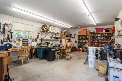 115 Walnut Pl, Phoenix, OR 97535 photo 32