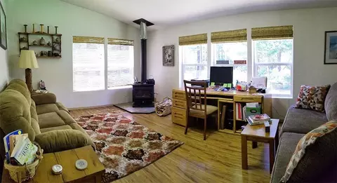 632 Marcy Loop Rd, Grants Pass, OR 97527 photo 5