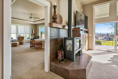 20 Pebble Creek Dr, Eagle Point, OR 97524 photo 19