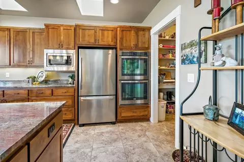 20 Pebble Creek Dr, Eagle Point, OR 97524 photo 13