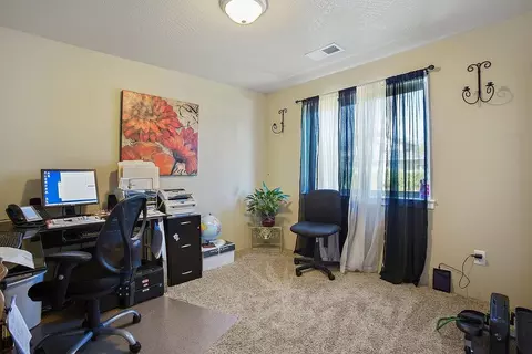 64 Dianne Way, Eagle Point, OR 97524 photo 14