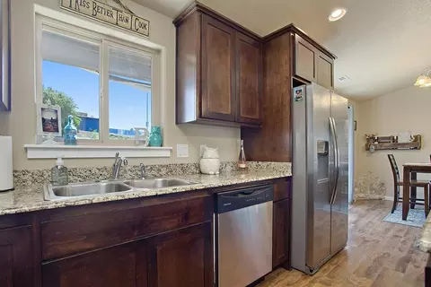 64 Dianne Way, Eagle Point, OR 97524 photo 10