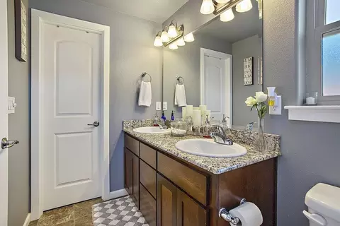 64 Dianne Way, Eagle Point, OR 97524 photo 20