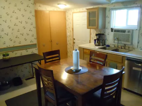131 Napa St, Eagle Point, OR 97524 photo 5