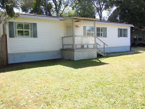 131 Napa St, Eagle Point, OR 97524 photo 13