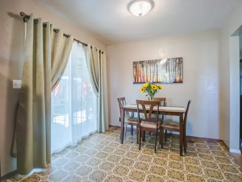 827 Maple St, Central Point, OR 97502 photo 8