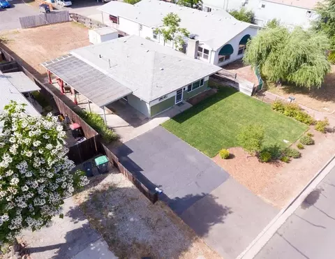 827 Maple St, Central Point, OR 97502 photo 5