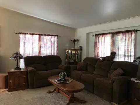 252 N Deanjou Ave, Eagle Point, OR 97524 photo 11