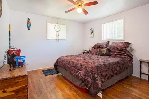 910 Rose St, Phoenix, OR 97535 photo 4