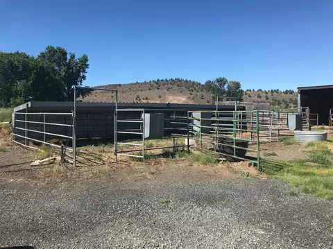 20100 Maupin Rd, Malin, OR 97632 photo 31