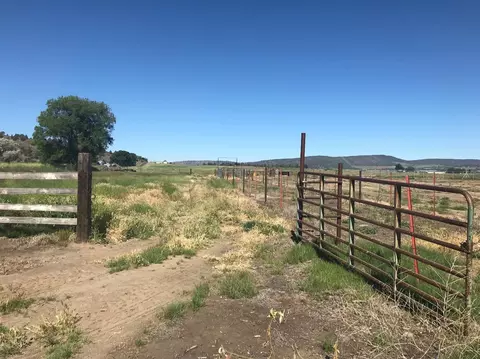 20100 Maupin Rd, Malin, OR 97632 photo 34