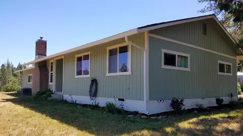 6837 W Side Rd, Cave Junction, OR 97523 photo 22