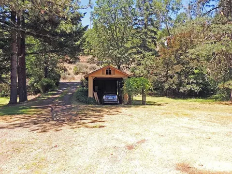24468 Highway 62, Trail, OR 97541 photo 32
