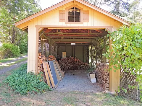 24468 Highway 62, Trail, OR 97541 photo 35