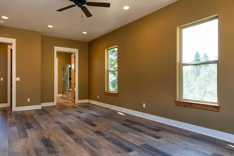 1070 Timber Ridge Loop, Klamath Falls, OR 97601 photo 14