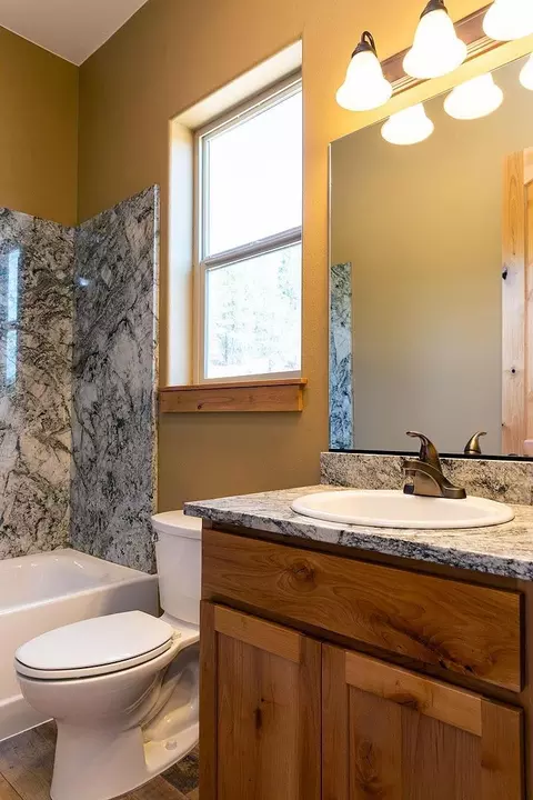 1070 Timber Ridge Loop, Klamath Falls, OR 97601 photo 21