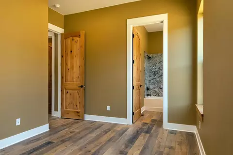 1070 Timber Ridge Loop, Klamath Falls, OR 97601 photo 20