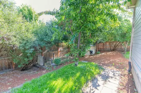 492 Scenic Dr, Ashland, OR 97520 photo 22