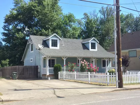 372 Sether Ave, Glendale, OR 97442 photo 2