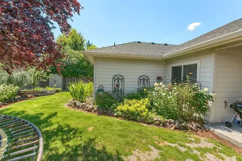 222 Bellerive, Eagle Point, OR 97524 photo 34
