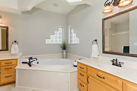 222 Bellerive, Eagle Point, OR 97524 photo 22