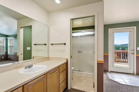593 N Heights Dr, Eagle Point, OR 97524 photo 17