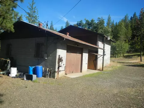 505 Ironwood Dr, Eagle Point, OR 97524 photo 2