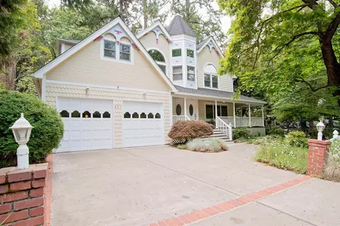 391 Granite St, Ashland, OR 97520 photo 2