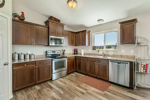 2428 Ball Rd, Eagle Point, OR 97524 photo 18