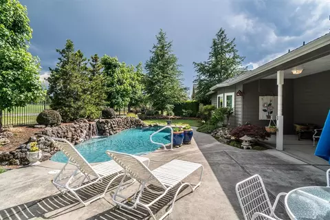 153 Keystone Way, Eagle Point, OR 97524 photo 5