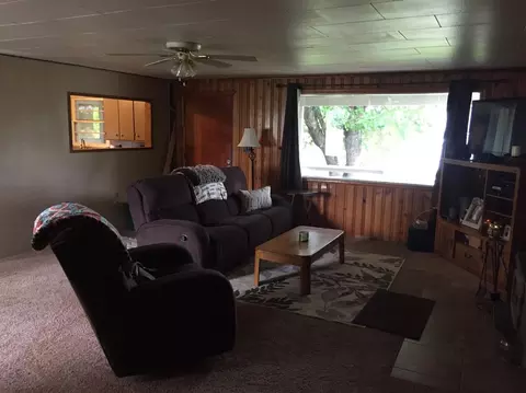 598 Barton Rd, Eagle Point, OR 97524 photo 9