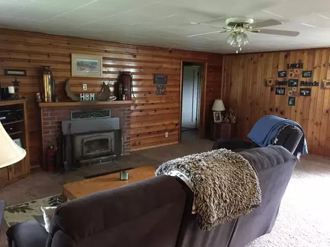 598 Barton Rd, Eagle Point, OR 97524 photo 8