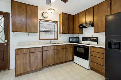 113 S Buchanan Ave, Eagle Point, OR 97524 photo 22