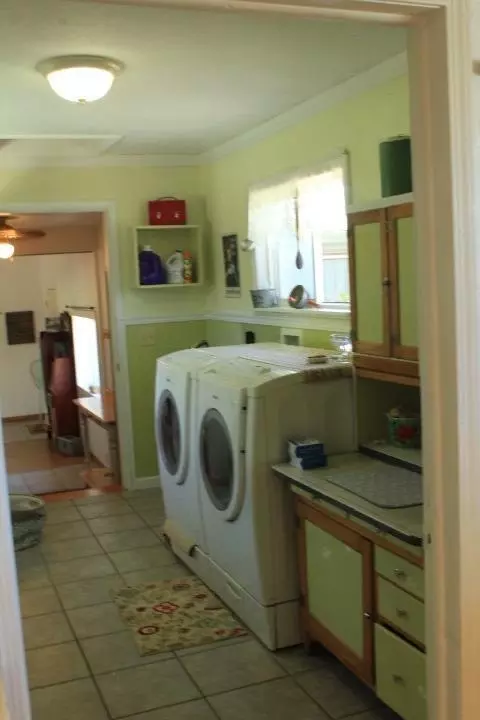173 Pike St, Glide, OR 97443 photo 10