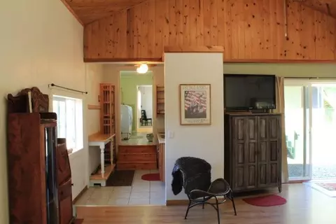 173 Pike St, Glide, OR 97443 photo 11