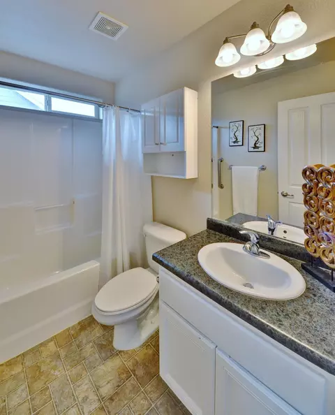 324 Everett Way, Talent, OR 97540 photo 23