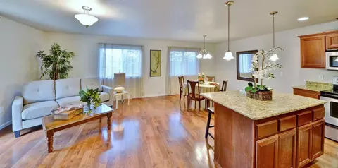 324 Everett Way, Talent, OR 97540 photo 8