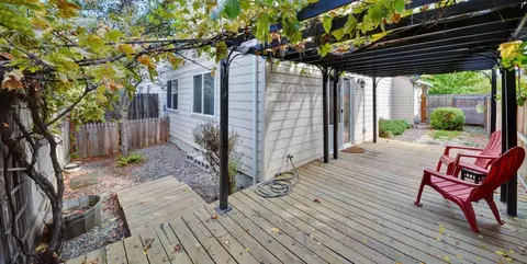 324 Everett Way, Talent, OR 97540 photo 27